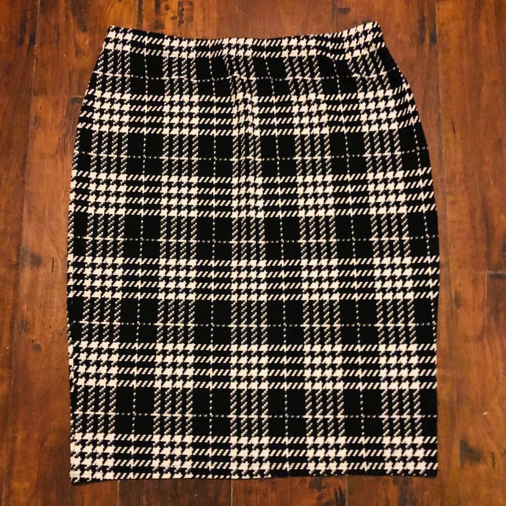 SHEIN PLUS HOUNDSTOOTH PLAID PENCIL SKIRT